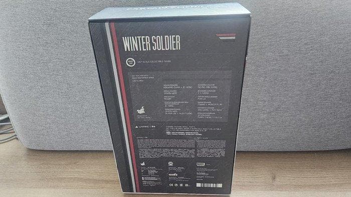 Hot Toys - Action figure Winter Soldier - 2010-2020, Collections, Cinéma & Télévision