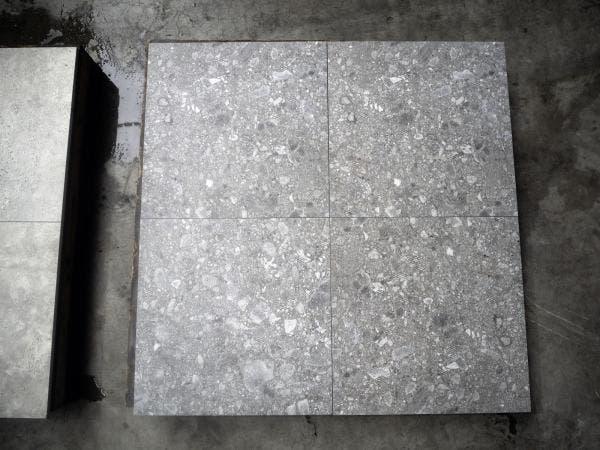Veiling - 43,2 M2 Keramische Tegel Estate de Luxe Grey 60x60, Tuin en Terras, Tegels en Klinkers