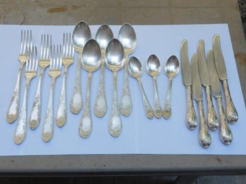 Collection thématique - Ensemble de couverts