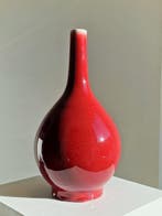 Vase - Un grand vase-bouteille chinois de style langyao,