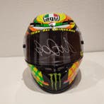 Ducati Team - Valentino Rossi - 2011 - Replicahelm