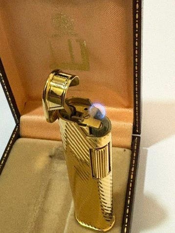 Dunhill - Slimline - Briquet - Plaqué or, Collections