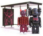 Kaws (1974) - KAWS Kubrick - Bus Stop Suite 1 - Medicom Toy
