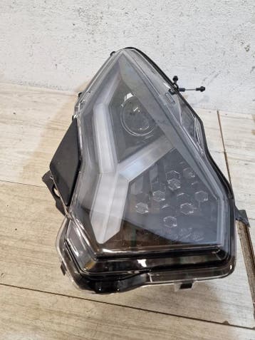 Lamborghini Aventador rechter voorlamp 471941004N compleet, Verzenden