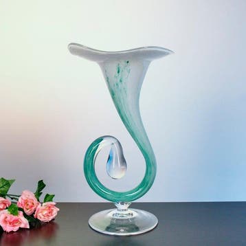Peter Kaspar - Vintage trumpet-shaped art glass vase., Antiquités & Art