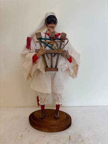 sculptuur, Pulcinella - 32 cm - Hout, Aardewerk, Textiel