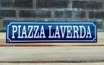 Piazza Laverda, Verzenden, Nieuw