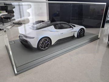 BBR 1:18 - Model sportwagen - Maserati MC20 Bianco Audace -, Nieuw