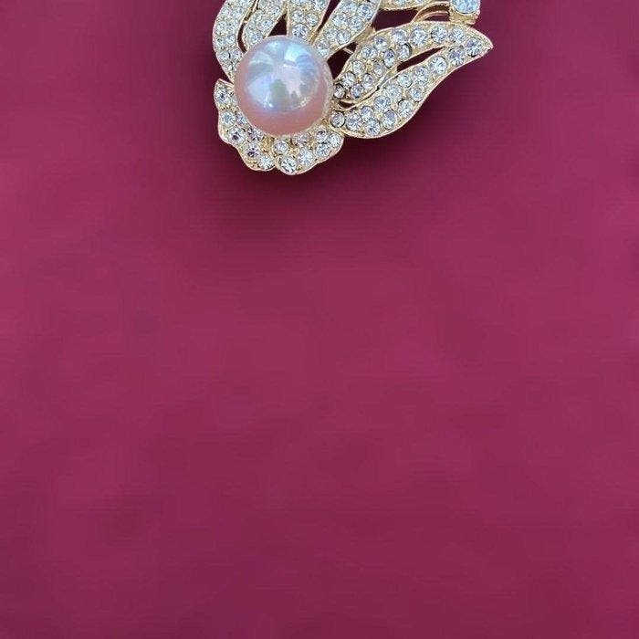 Verguld, Bloemmotief met parel en Swarovski-kristallen -, Antiquités & Art, Curiosités & Brocante