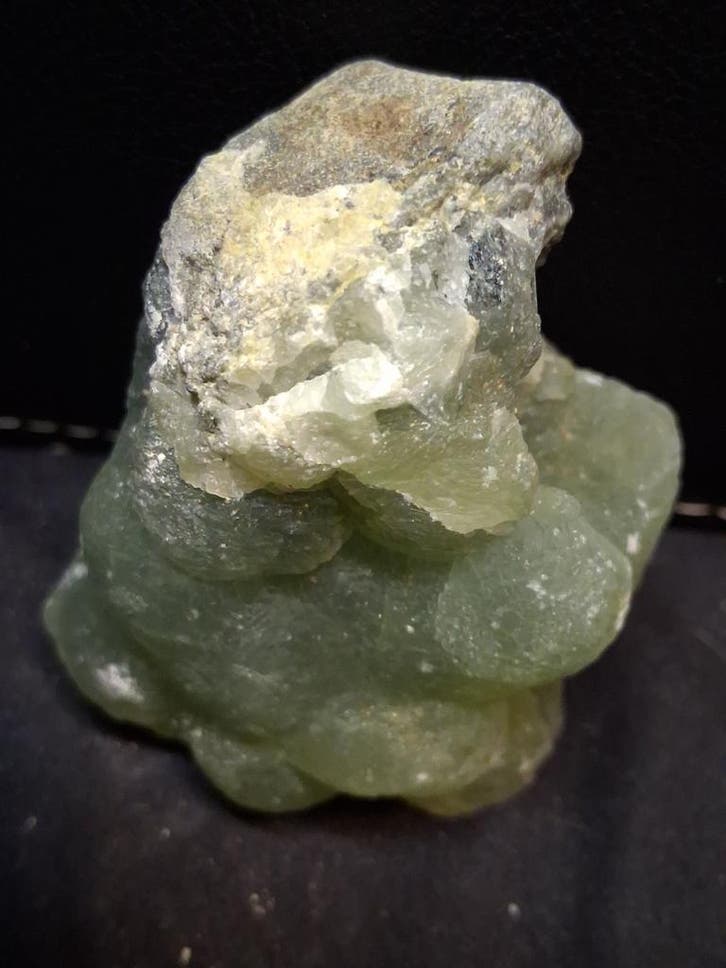 Natural Prehnite - Rough - lapidary, collectible or decorati, Handtassen en Accessoires, Overige Accessoires, Nieuw, Verzenden
