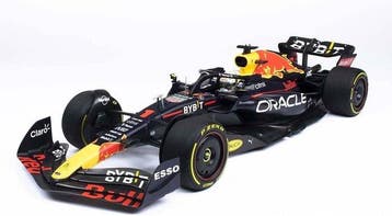 Minichamps 1:18 - Modelauto - Redbull RB18 Honda GP Monza