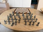 Schaakspel - Römer gegen Germanen - Tin, Antiquités & Art