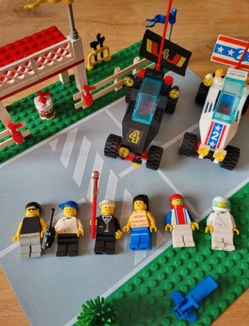 Lego Set - 6551 - Classic Town - Checkered Flag 500