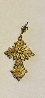 Pendentif en forme de croix - 18 carats Or jaune Rubis