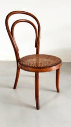 attributed to Thonet - Chaise pour enfants - Modèle n° 14 de