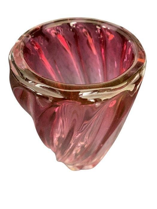 Val Saint Lambert - Vase - Cristal - Swirl Cranberry, Antiek en Kunst, Curiosa en Brocante