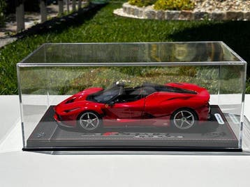 BBR 1:18 - Voiture de sport miniature - Ferrari LaFerrari