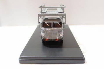 AM.71 1:43 - Voiture miniature - OM Leoncino porte-voitures
