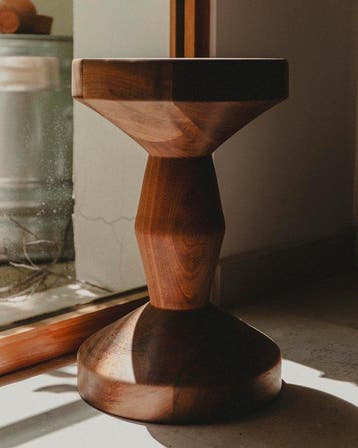 Pablo Yubero - Tabouret - Bois - Totem Stool Iroko