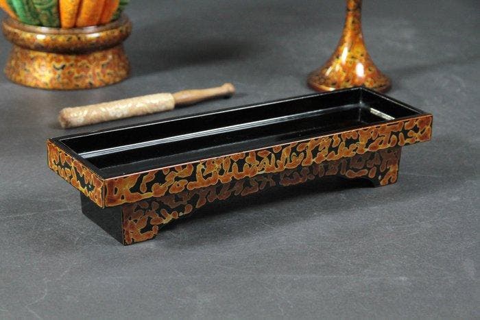 Ensemble dautel bouddhiste en laque Tsugaru Kara-nuri -, Antiek en Kunst, Antiek | Overige Antiek