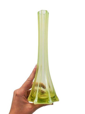 Soliflore Art Nouveau en verre et opaline - Eenbloemige vaas