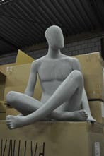 *TIP*  Zittende heren etalagepoppen van a merk, Ophalen of Verzenden