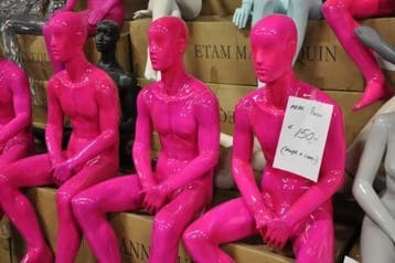 *TIP*  zittende Heren figuren van  exclusief A-merk, Ophalen of Verzenden
