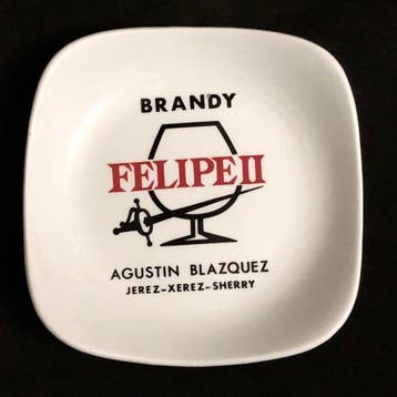 BISQUIT, FELIPE II, TERRY, CABALLERO, JULES ROBIN - Asbak