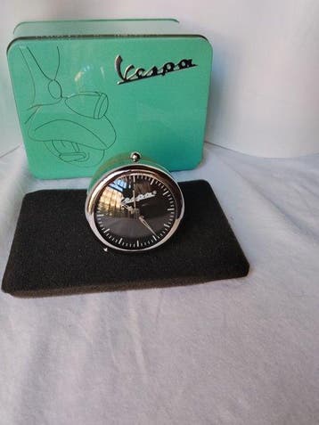 Klok - Orologio / Sveglia Ufficiale Vespa Piaggio - Design