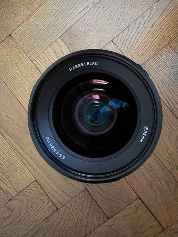 Hasselblad HC 50-110mm f/3.5-4.5 Zoom Lens - H-System