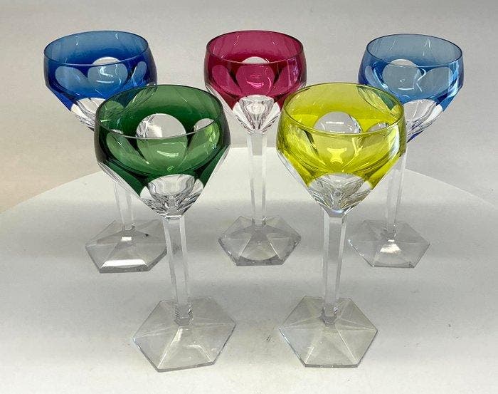 Val Saint Lambert – Set van 5 meerkleurige handgeslepen, Antiek en Kunst, Antiek | Meubels | Tafels