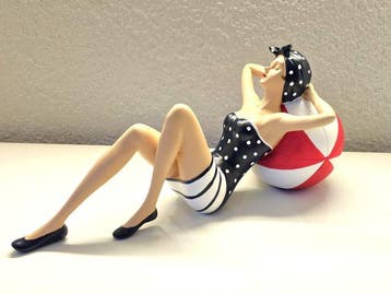 Sculpture, Baddame Jaren 50 - 28 cm - résine
