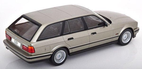 Modelcar Group 1:18 - Modelauto - BMW 5er Touring E34, Hobby en Vrije tijd, Modelauto's | 1:5 tot 1:12