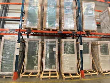 pvc buitendeur, ramen, schuiframen 10.000 stuks uit voorraad, Nieuw, Ophalen of Verzenden, Buitendeur, Schuifdeur