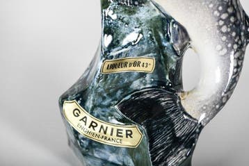 Vintage keramische likeurfles ’Garnier Liqueurs’ in de vorm