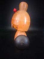Hajime Miyashita - Beeldje, Vintage Kokeshi pop van Hajime