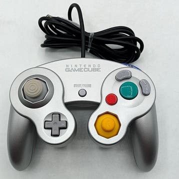 Nintendo - Nintendo GameCube Original Controller Silver ×2, Games en Spelcomputers, Nieuw