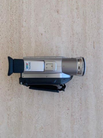 Panasonic NV-DS27EG Mini DV-DV camera