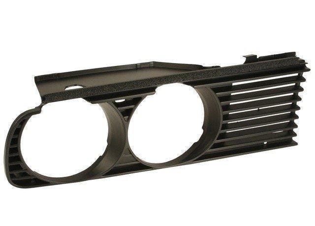 Koplamp Gril Rechts (Headlight Duct) BMW 3 Serie E30 B3104, Auto-onderdelen, Verlichting, Nieuw, BMW