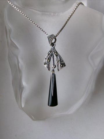 Argent, Onyx et marcasites - Collier avec pendentif - Style