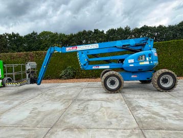 Manitou 200 ATJ knikarmhoogwerker Manitou 4x4 20m, Ophalen