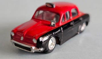 CIJ - Voiture miniature - 356 Renault Dauphine Taxi