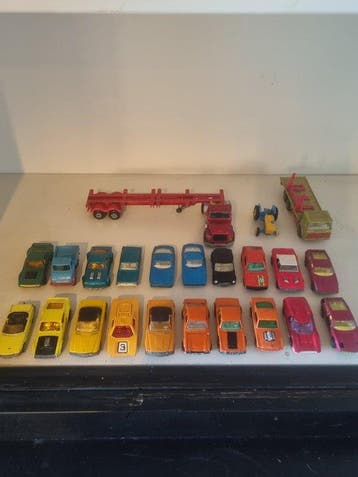 1:64 - Modelauto (26) - assortiment speelgoedautos en, Nieuw