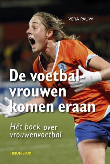 De voetbalvrouwen komen eraan 9789043912860 W. de Lang, Verzenden, Zo goed als nieuw, W. de Lang