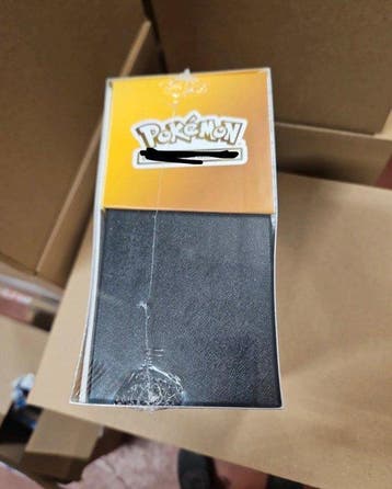Pokémon - 1 Elite trainer box - 30th Year Anniversary, Nieuw