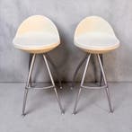 Midj - Roberto Foschia - Kruk (2) - Calla barkruk (van een