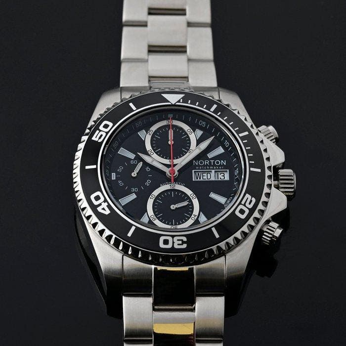 Norton - Doge - Swiss Chronograph 100M - ETA Valjoux 7750 -, Handtassen en Accessoires, Horloges | Heren
