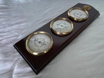 Maritieme objecten - Vintage Estación meteorológica
