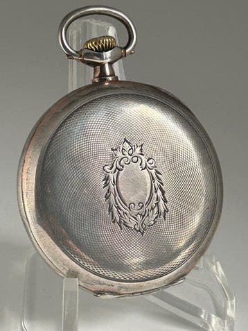 Omega - 7158274 - 1900-1949, Nieuw
