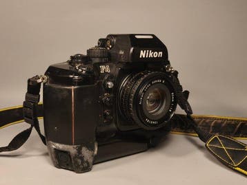 Nikon F4 + Nikon Lens Series E 50mm f/1.8 Appareil photo, TV, Hi-fi & Vidéo